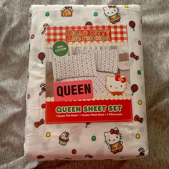 Hello kitty Christmas sheets